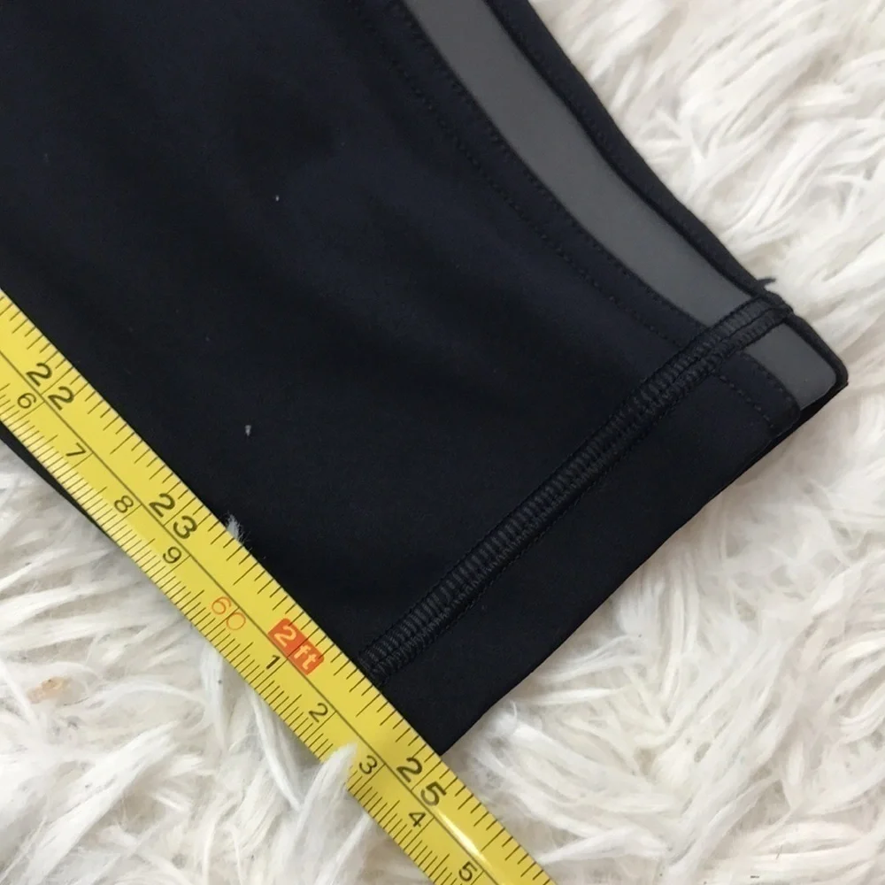 Lululemon Run to Reset Tight 25